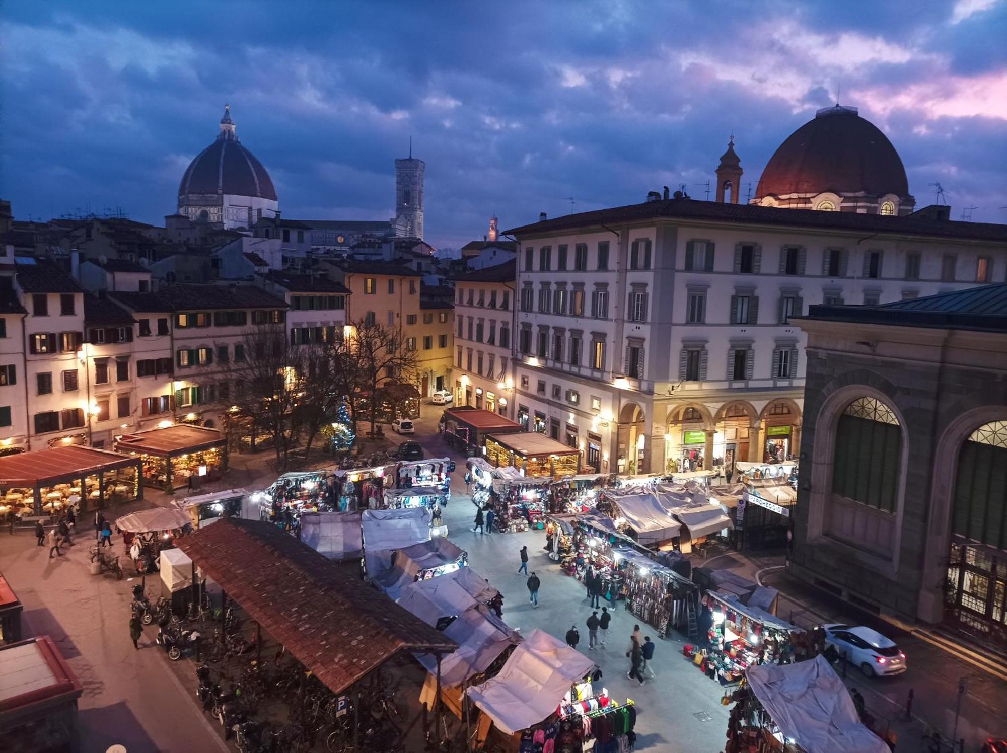Panoramic Suite Near Duomo And Station 피렌체 외부 사진
