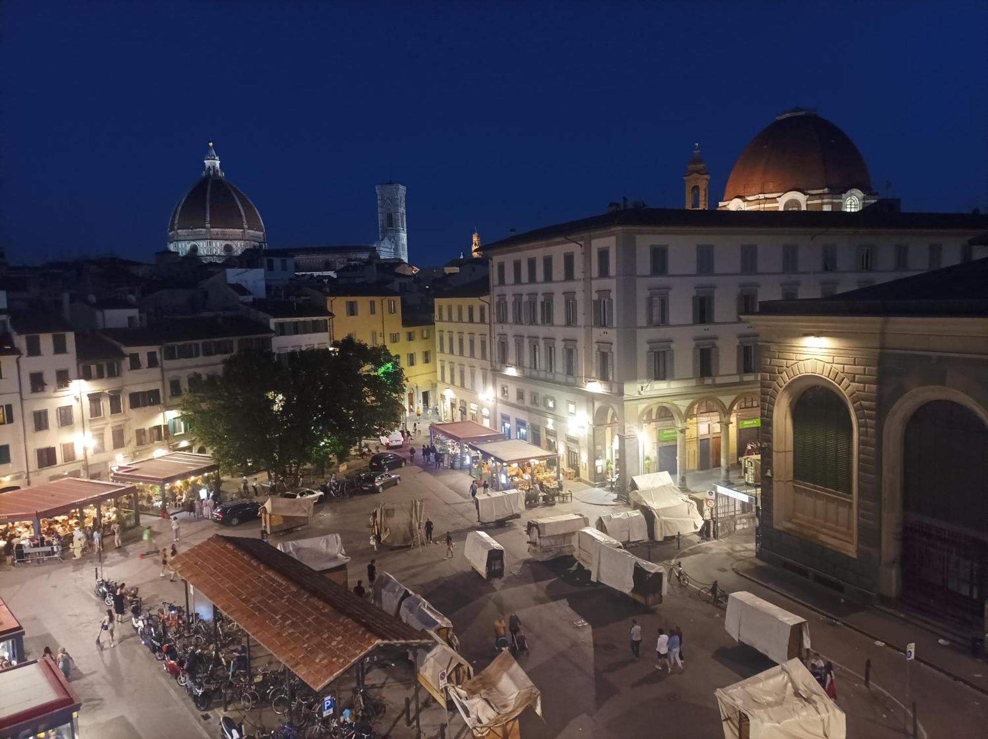Panoramic Suite Near Duomo And Station 피렌체 외부 사진